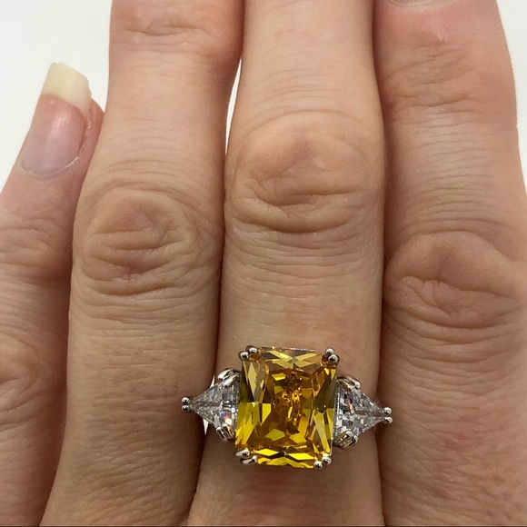 925 Stamped Sterling Silver Citrine Ring - Picture 6 of 11